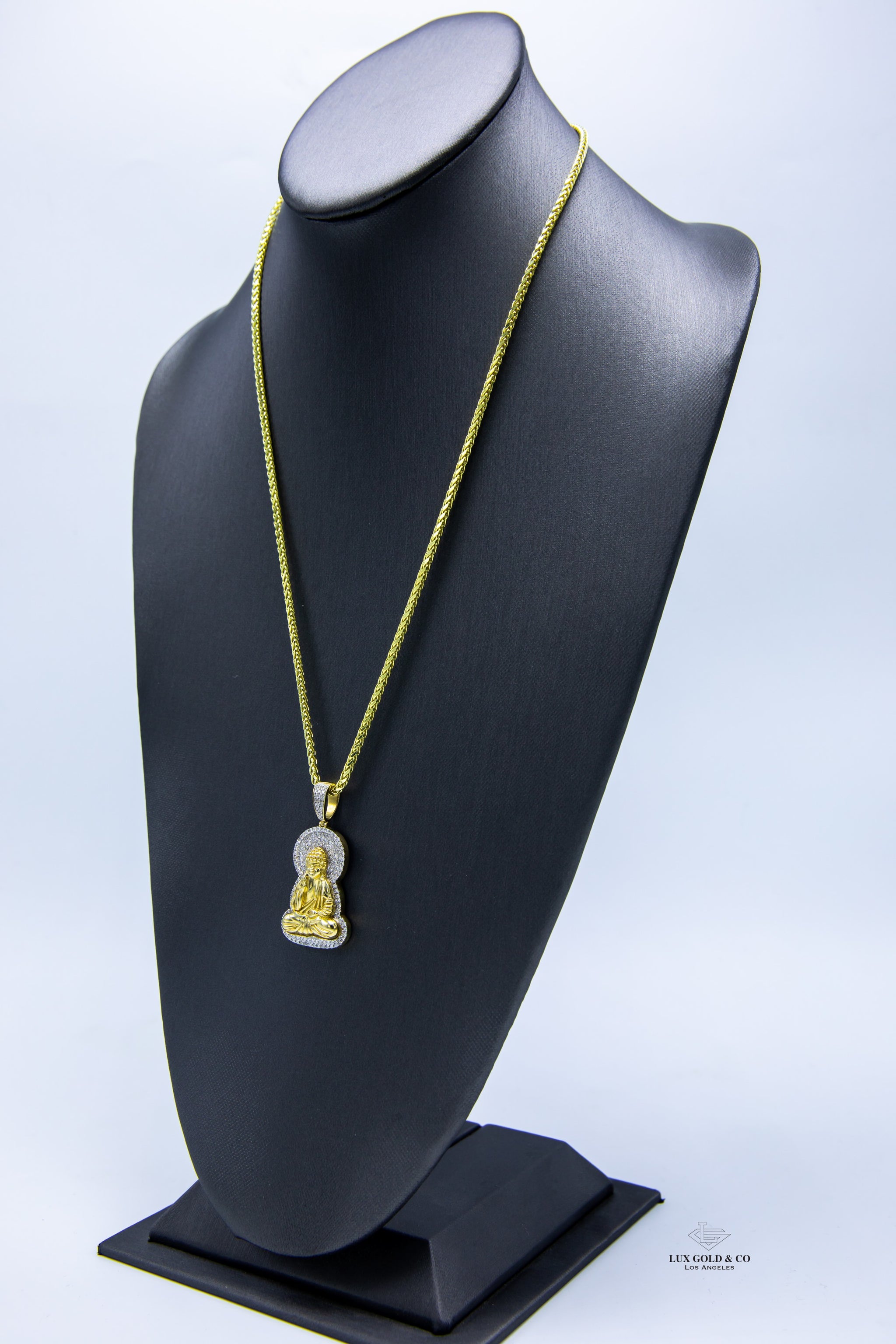 Buddha on sale pendant diamond